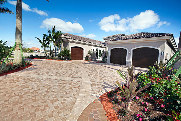 Best Driveway Pavers Near Me  in Hazel Dell, WA